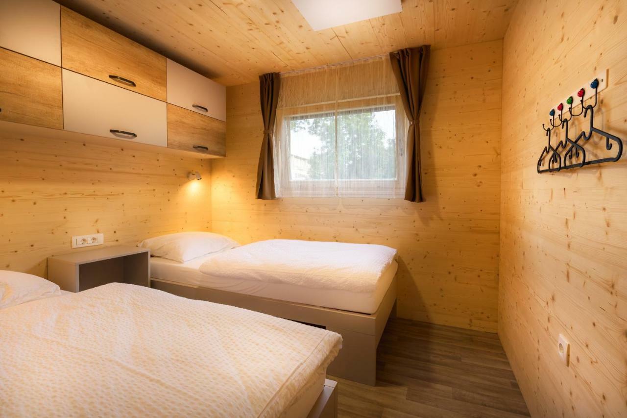 Pearl Of Sava Wild Waters Villa ลูบลิยานา ภายนอก รูปภาพ